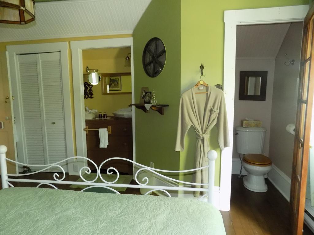 A L'Ancestrale B&B Magog Dış mekan fotoğraf
