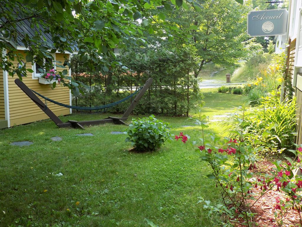A L'Ancestrale B&B Magog Dış mekan fotoğraf
