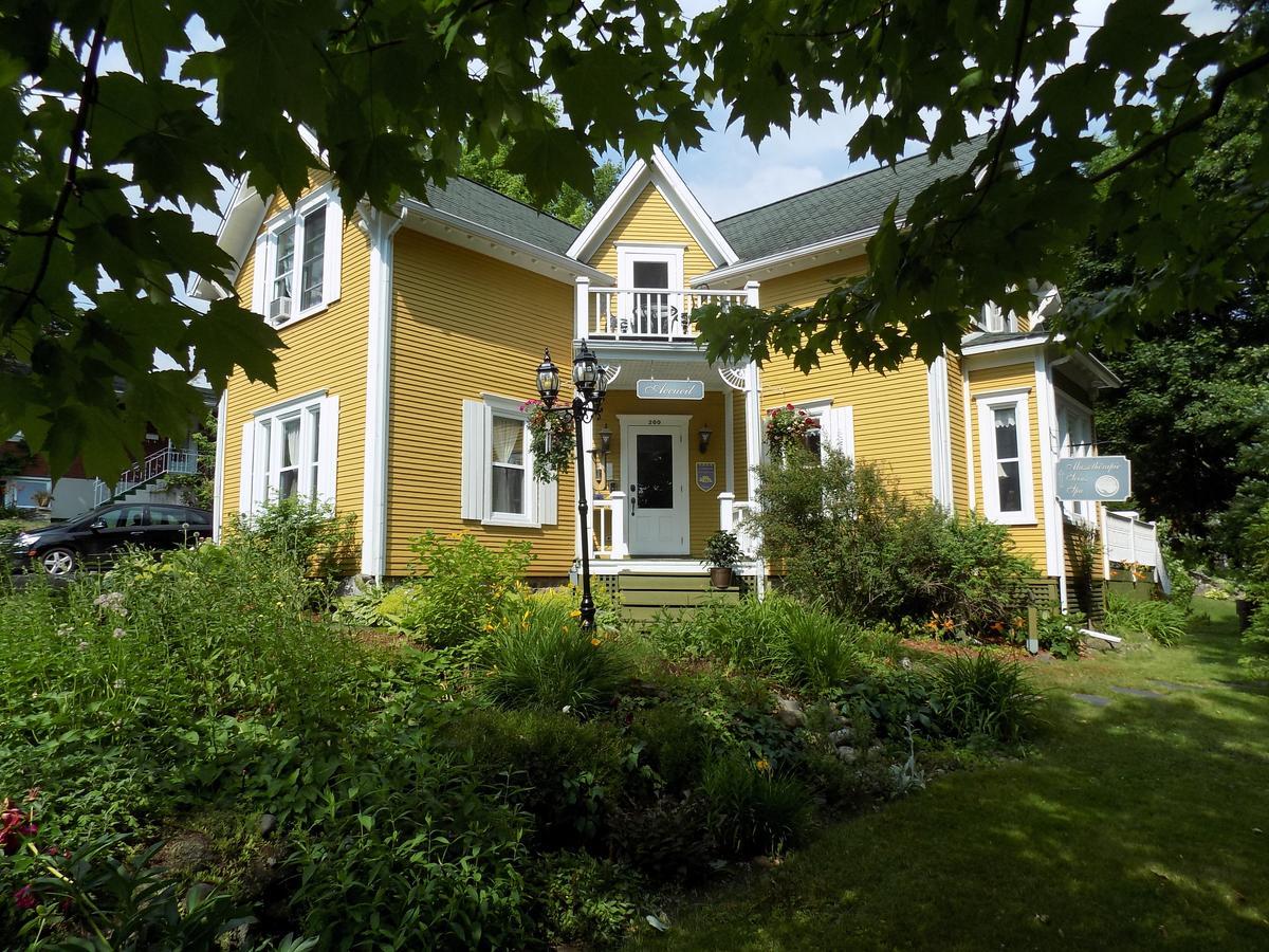 A L'Ancestrale B&B Magog Dış mekan fotoğraf