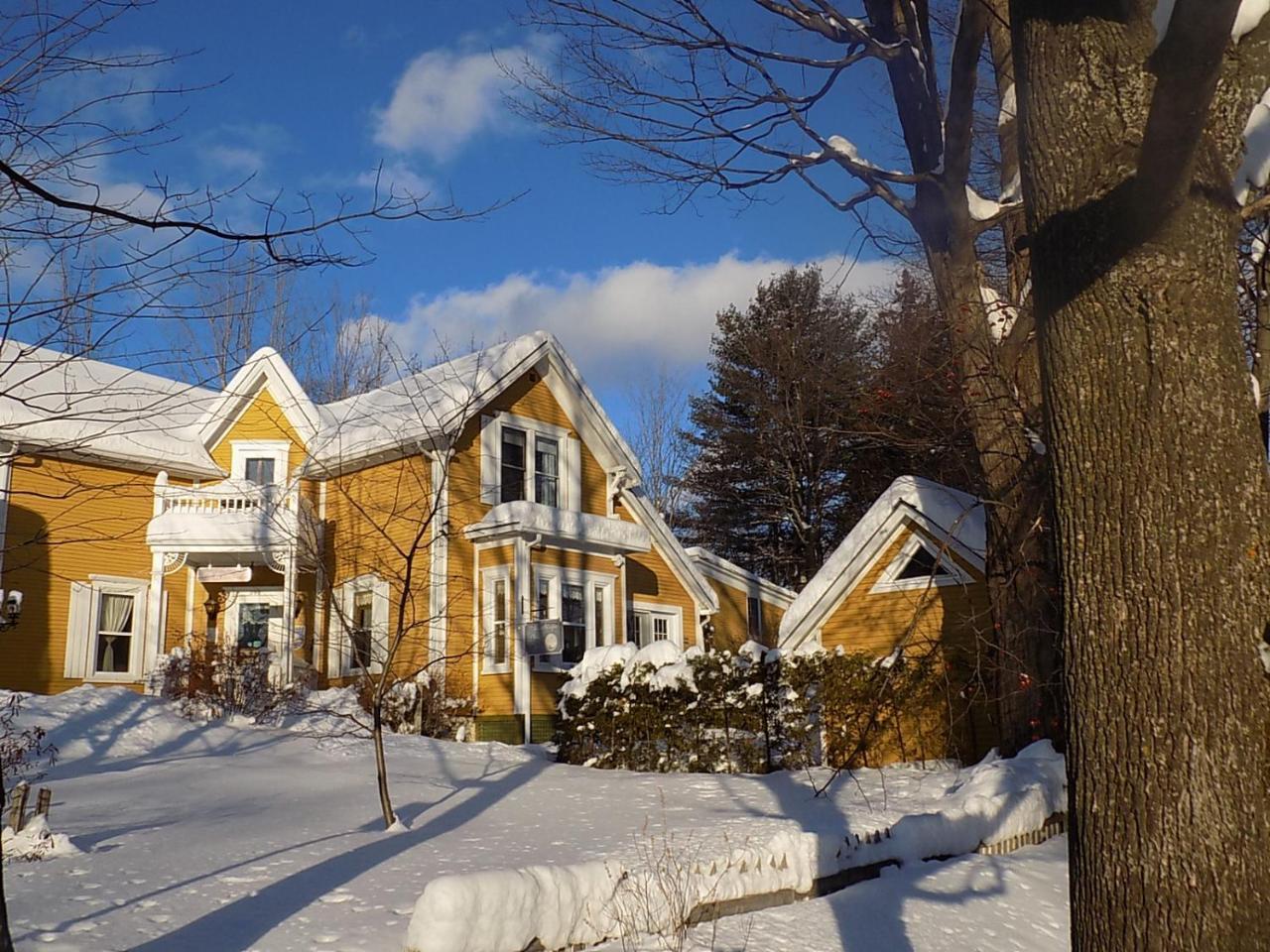A L'Ancestrale B&B Magog Dış mekan fotoğraf